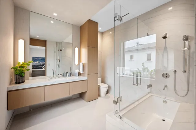 $45,000,000 | 999 Hillsboro Mile, Hillsboro Beach, FL 33062