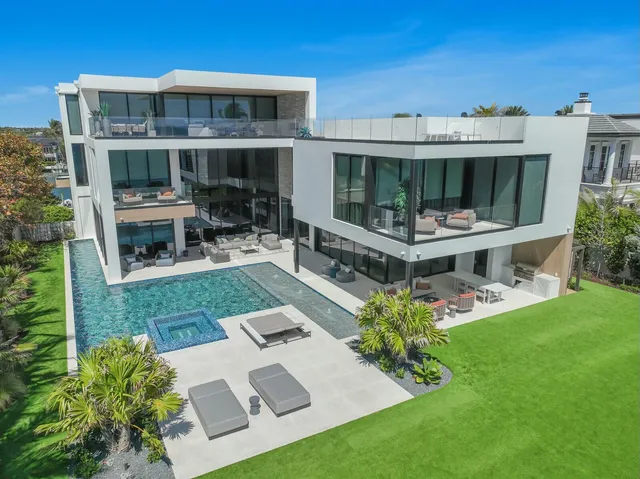 $45,000,000 | 999 Hillsboro Mile, Hillsboro Beach, FL 33062