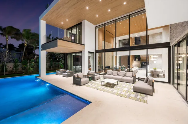 $45,000,000 | 999 Hillsboro Mile, Hillsboro Beach, FL 33062