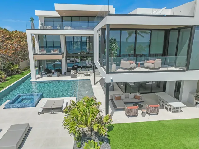 $45,000,000 | 999 Hillsboro Mile, Hillsboro Beach, FL 33062