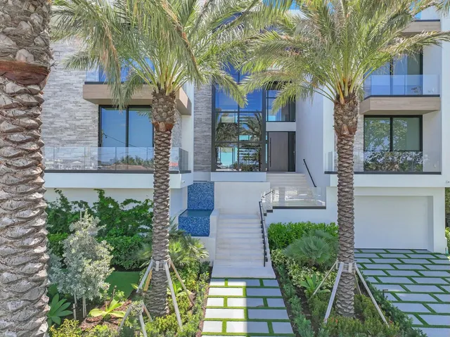 $45,000,000 | 999 Hillsboro Mile, Hillsboro Beach, FL 33062