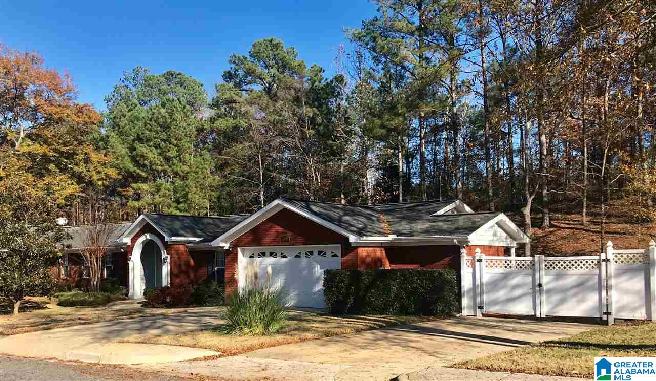 108 Foxley Road Anniston, AL 36205 - Photo 3 of 31