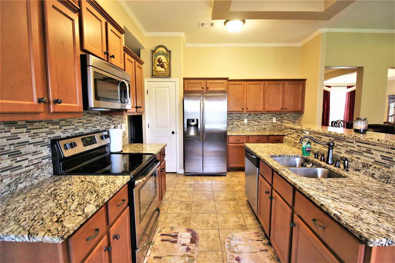 6329 Bending River Road Bartlett, TN 38135 - Photo 12 of 25 Gallery Image 12