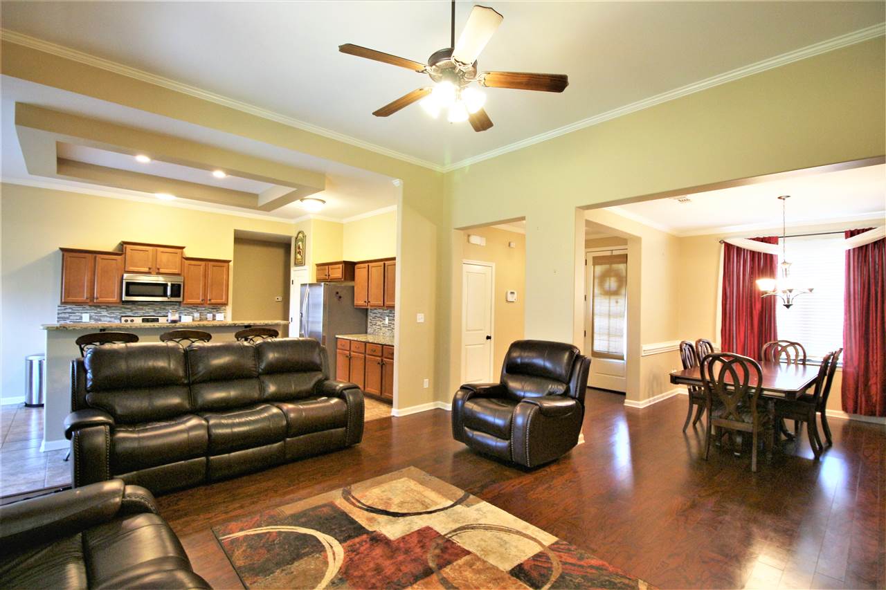 6329 Bending River Road Bartlett, TN 38135 - Photo 8 of 25 Gallery Image 8