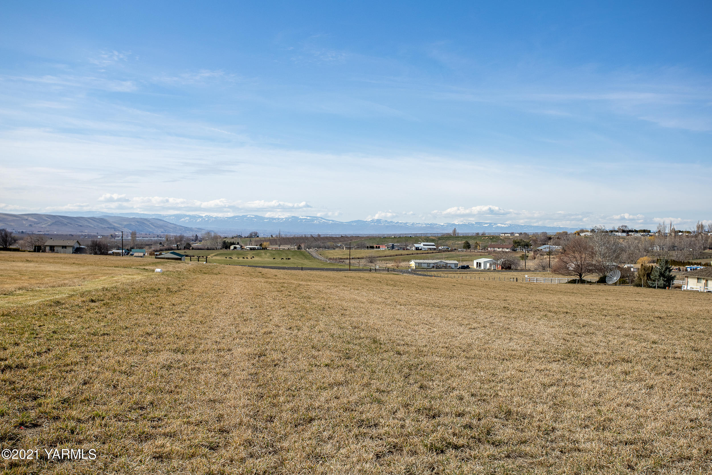 Nna Deeringhoff Road Moxee, WA 98936 - Photo 1 of 1 a view of an ocean