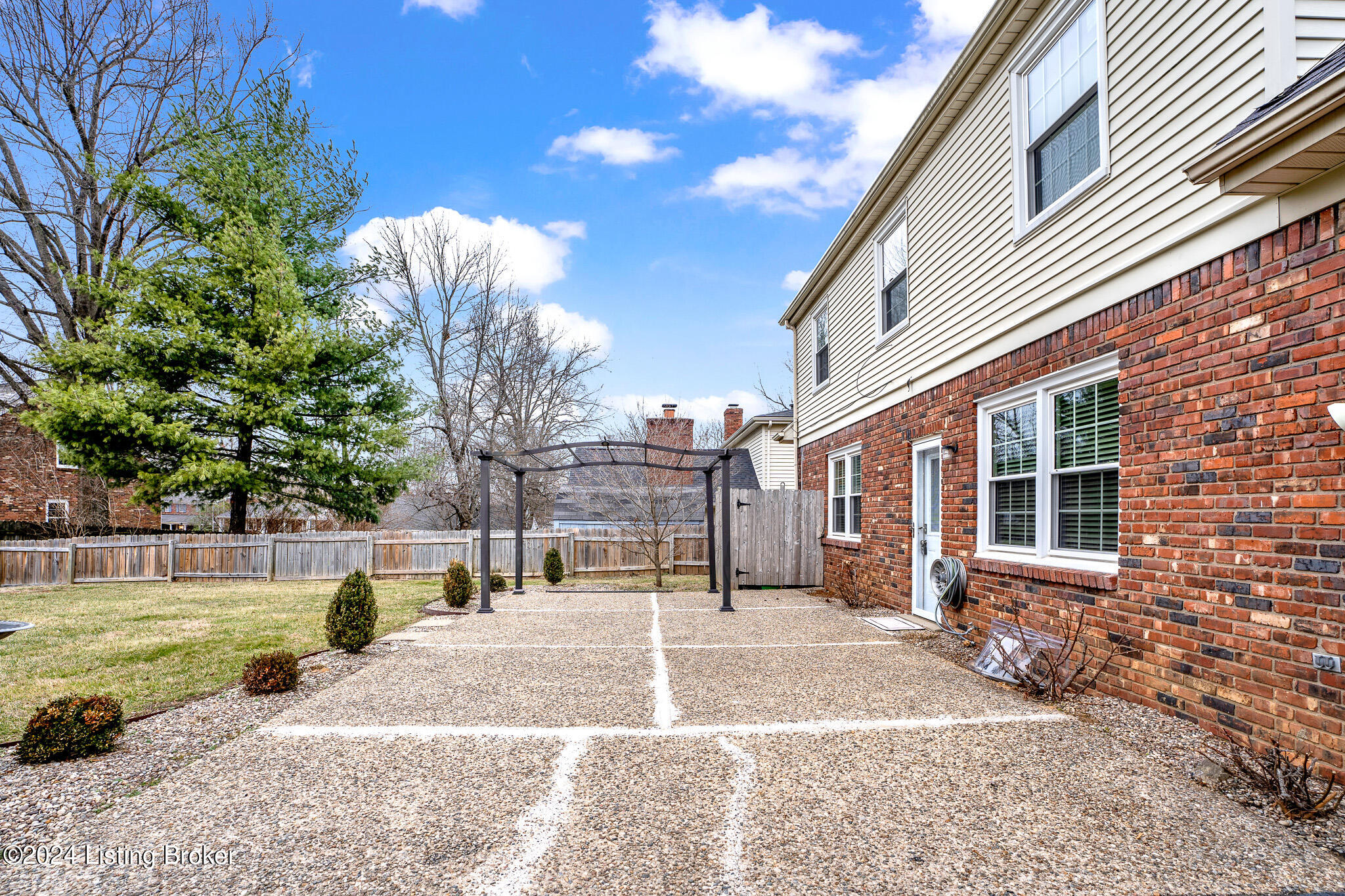 7210 Edcoe Road Louisville, KY 40228 - Photo 53 of 61 DSC03210