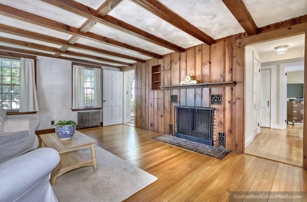 18 Pershing Road Newton, MA 02465 - Photo 4 of 29