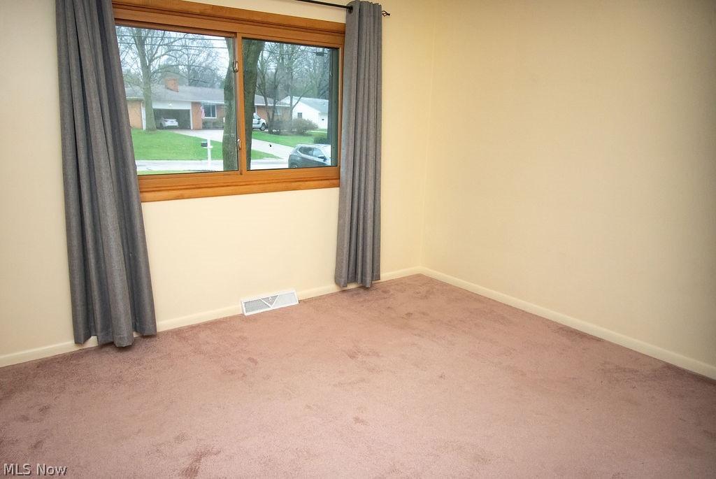 3234 Stanley Road Akron, OH 44333 - Photo 16 of 25 Gallery Image 16