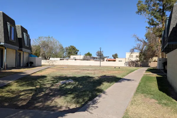 $1,450 | 8053 North 32nd Drive, Phoenix, AZ 85051