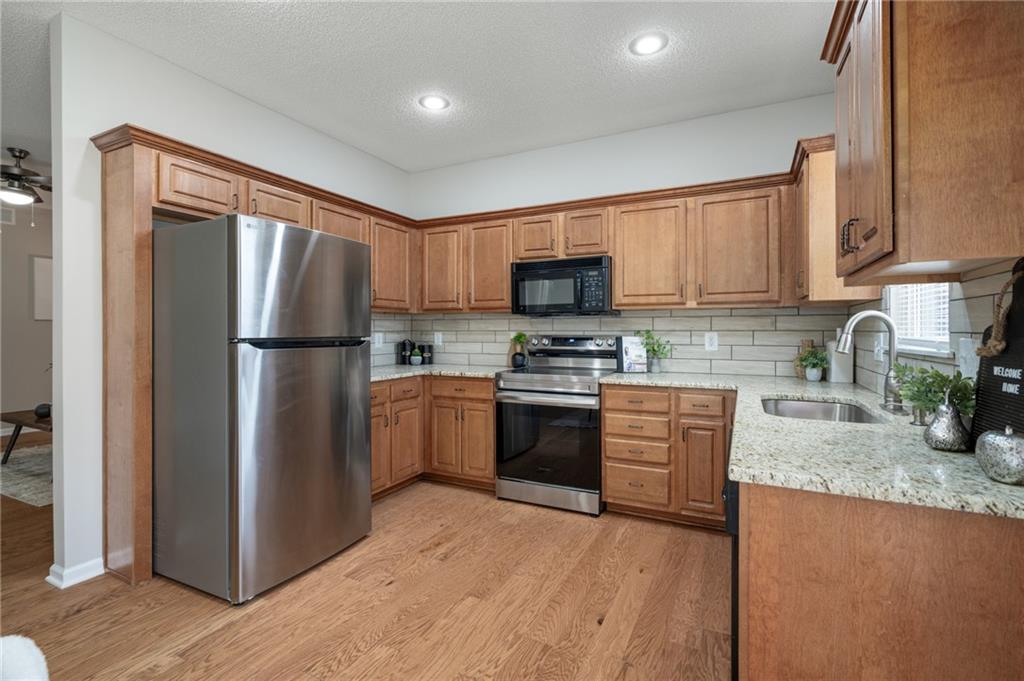 22707 West 73rd Street Shawnee, KS 66227 - Photo 13 of 40