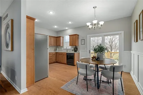 $315,000 | 22707 West 73rd Street, Shawnee, KS 66227