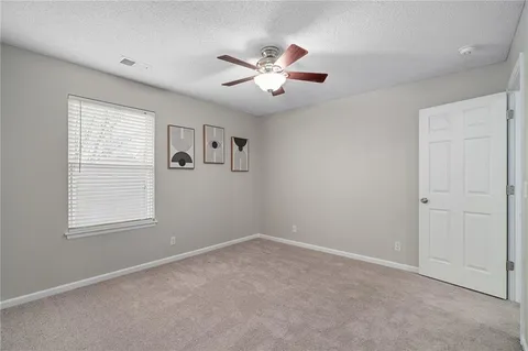 $315,000 | 22707 West 73rd Street, Shawnee, KS 66227