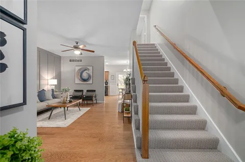 $315,000 | 22707 West 73rd Street, Shawnee, KS 66227