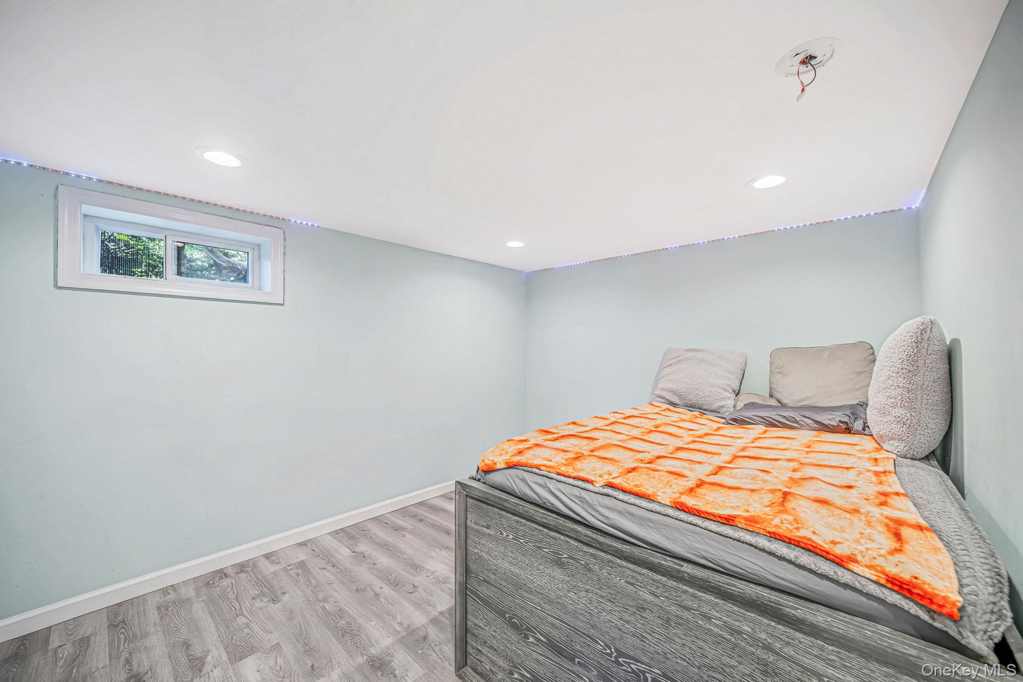 25 Rosedale Road Sound Beach, NY 11789 - Photo 17 of 27 Gallery Image 17