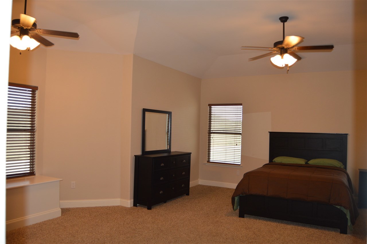 1302 Coahuila Loop Laredo, TX 78045 - Photo 10 of 20 Gallery Image 10