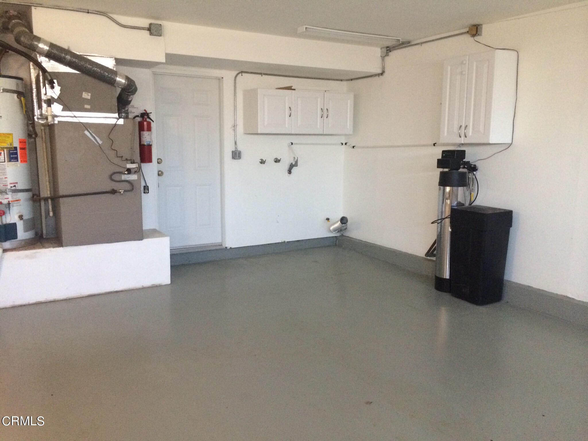 2891 Corte Caballos Camarillo, CA 93010 - Photo 29 of 30 a view of kitchen