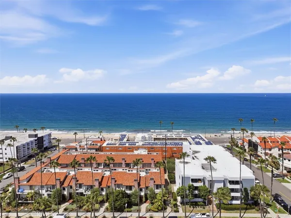$1,945,000 | 1207 South Catalina Avenue, Redondo Beach, CA 90277