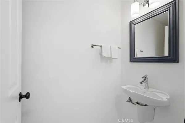 $1,945,000 | 1207 South Catalina Avenue, Redondo Beach, CA 90277