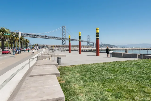 $6,600 | 200 Brannan Street, Unit 141, San Francisco, CA 94107