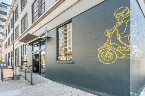 $6,600 | 200 Brannan Street, Unit 141, San Francisco, CA 94107