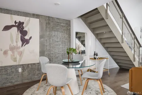 $6,600 | 200 Brannan Street, Unit 141, San Francisco, CA 94107