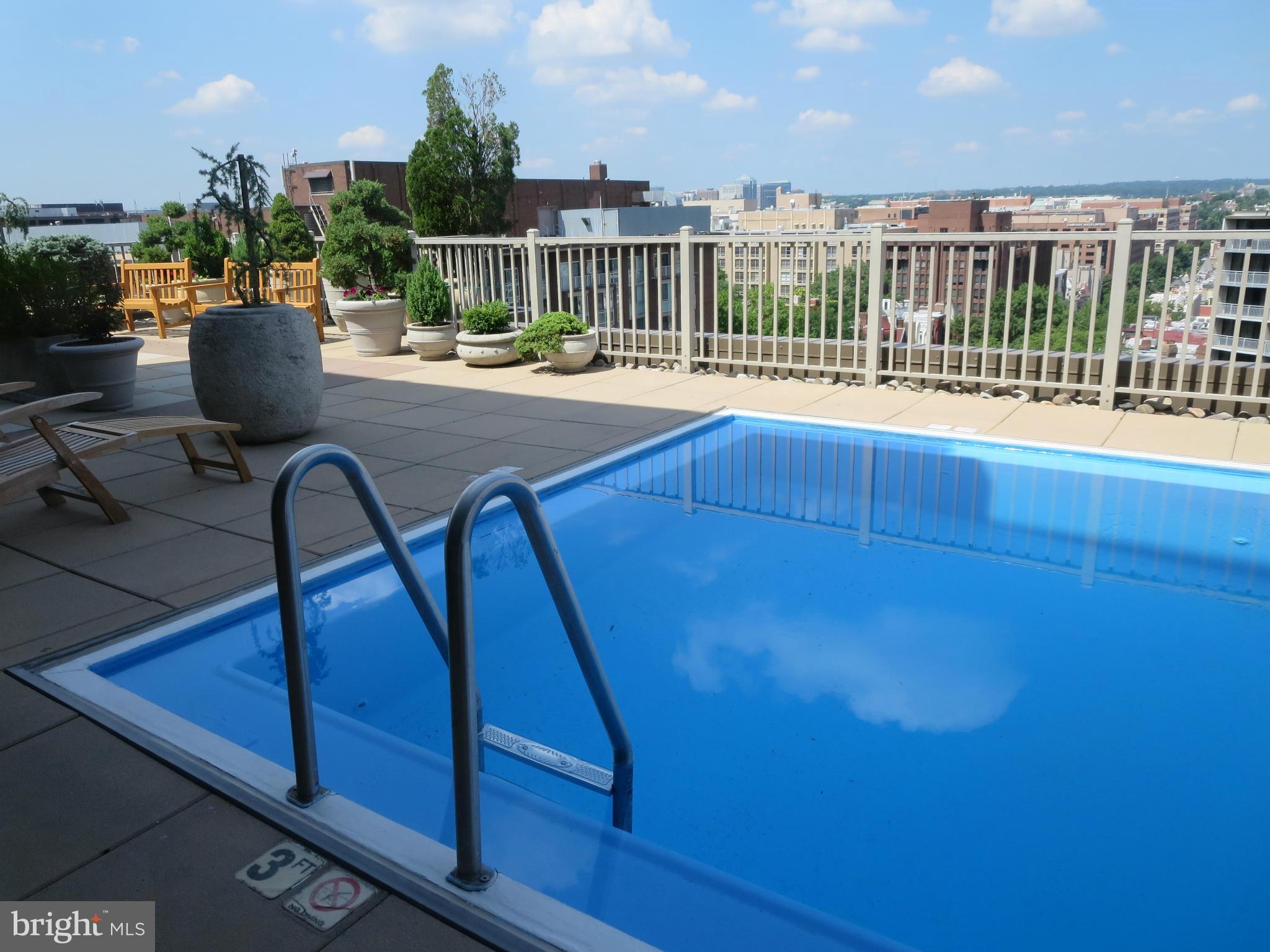 1301 20th Street Northwest, Unit 901 Washington, DC 20036 - Photo 21 of 30 Pool Deck