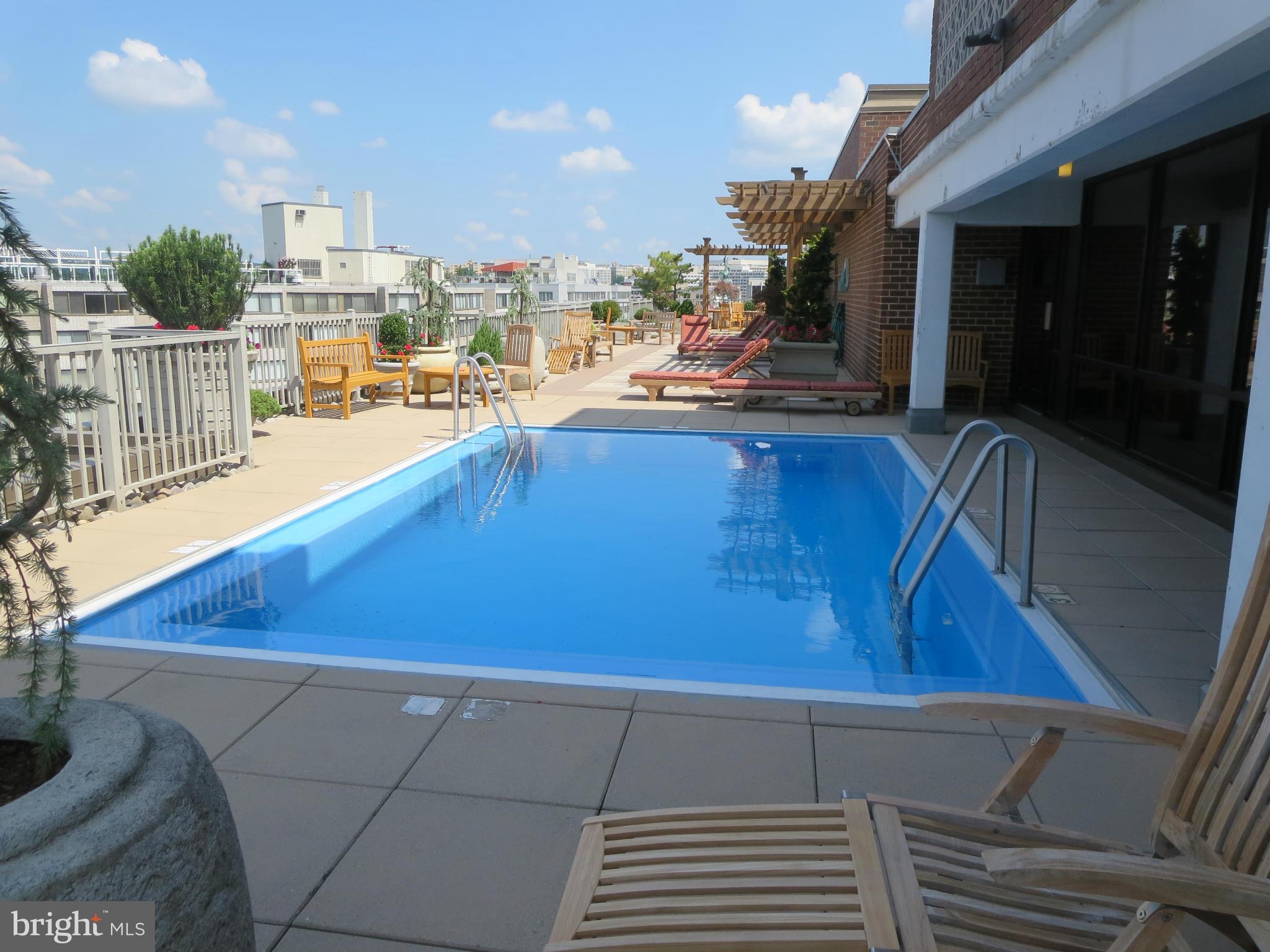 1301 20th Street Northwest, Unit 901 Washington, DC 20036 - Photo 27 of 30 Rooftop Pool terrace