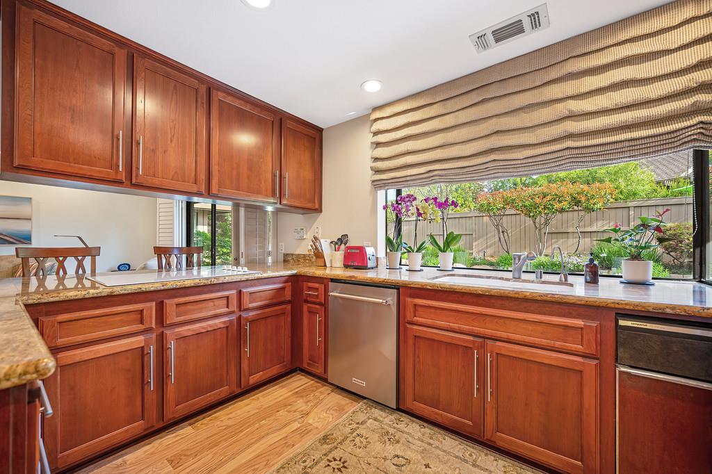 11600 Forty Niner Circle Gold River, CA 95670 - Photo 19 of 63