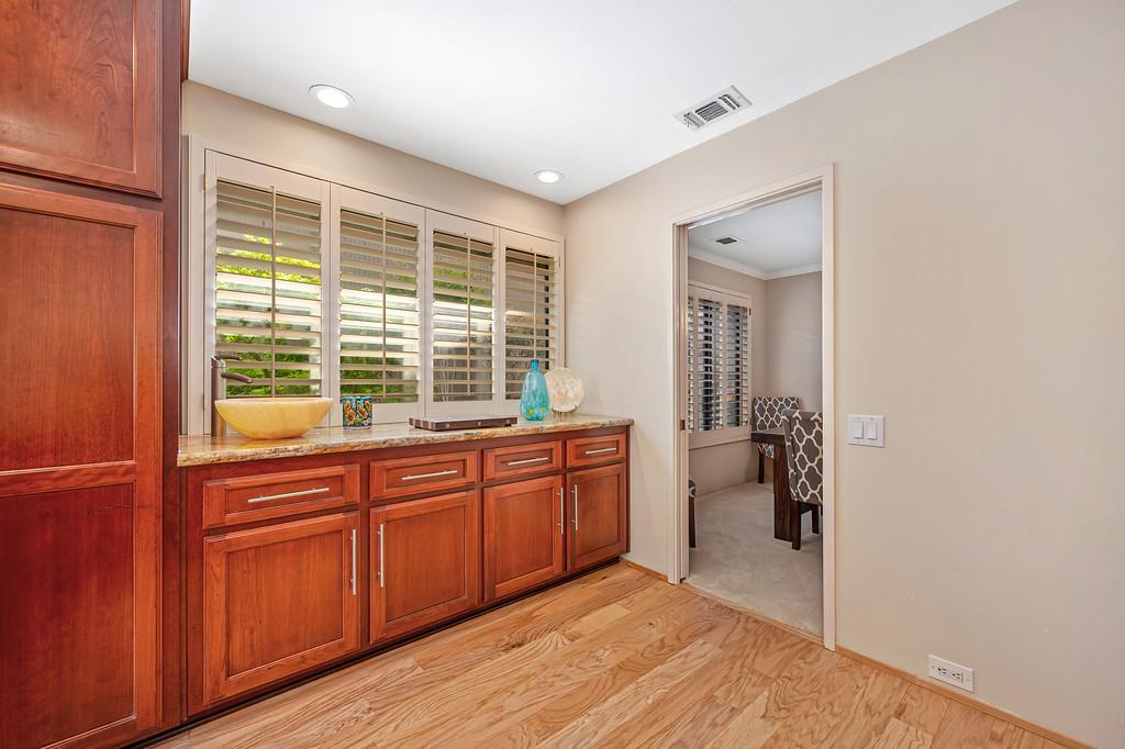 11600 Forty Niner Circle Gold River, CA 95670 - Photo 23 of 63