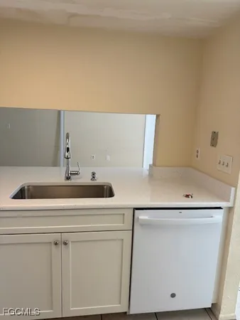 $1,350 | 3276 Prince Edward Island Circle, Unit 2, Fort Myers, FL 33907