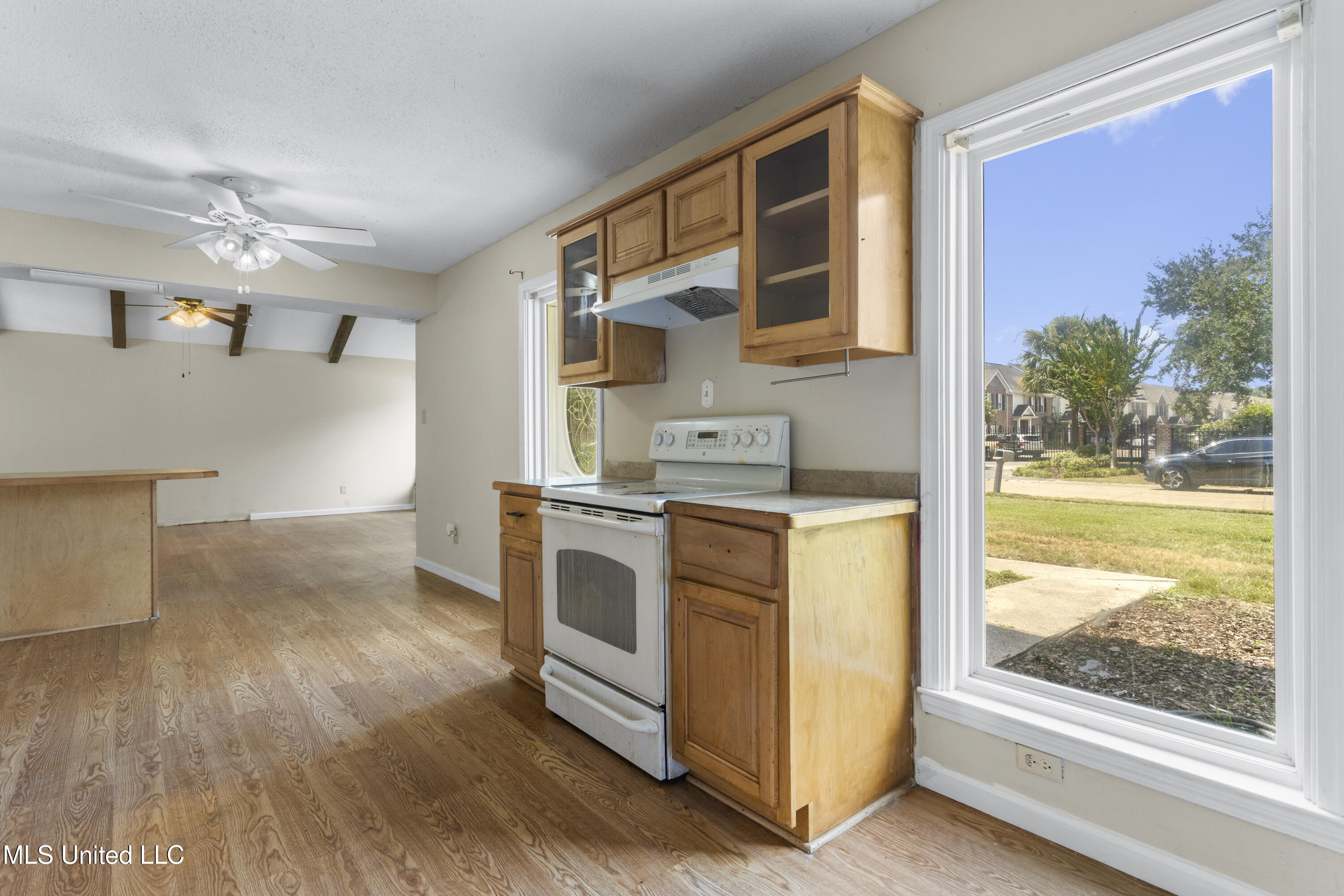 1808 Geerkin Street Pascagoula, MS 39581 - Photo 13 of 30 0013