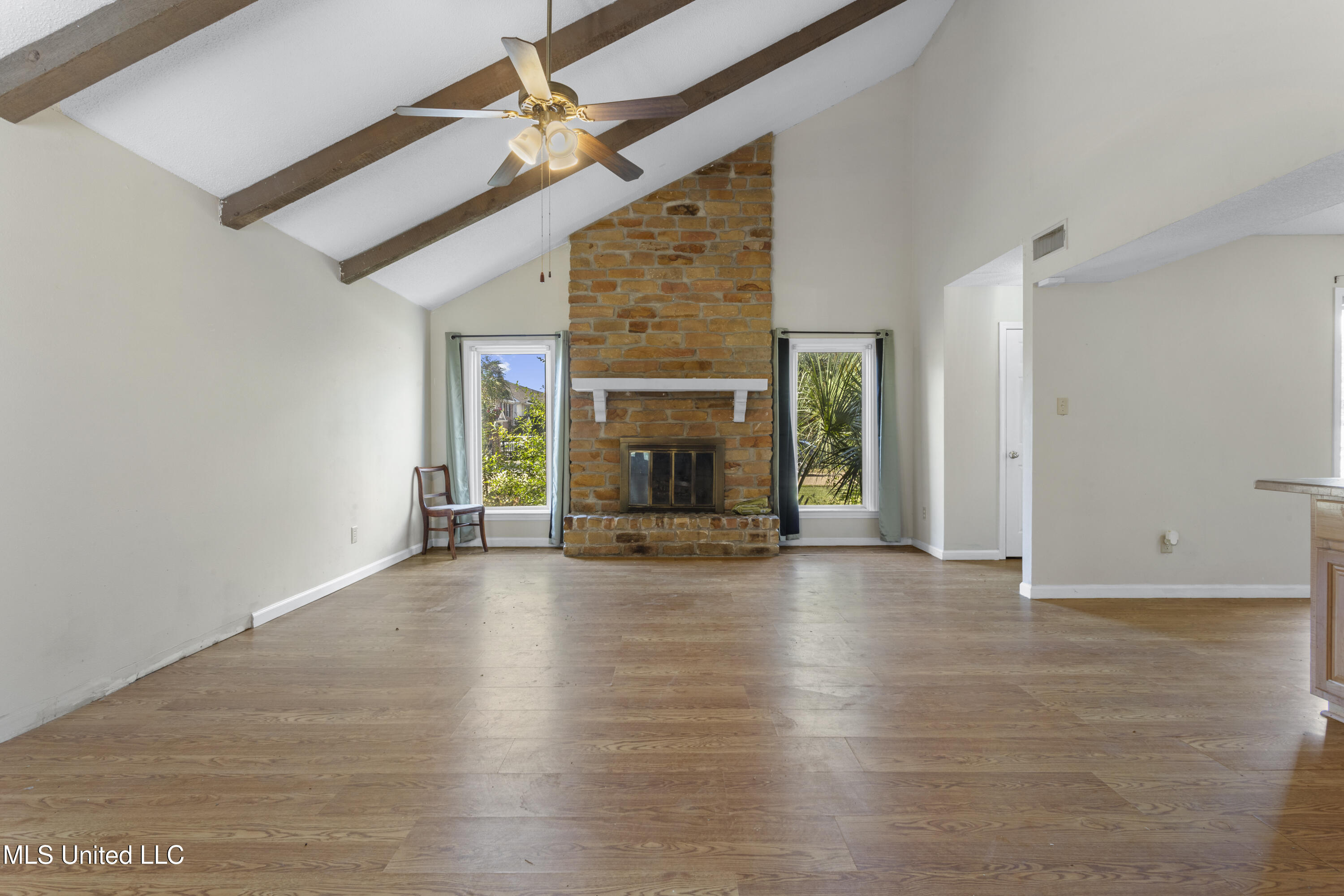 1808 Geerkin Street Pascagoula, MS 39581 - Photo 5 of 30 0005