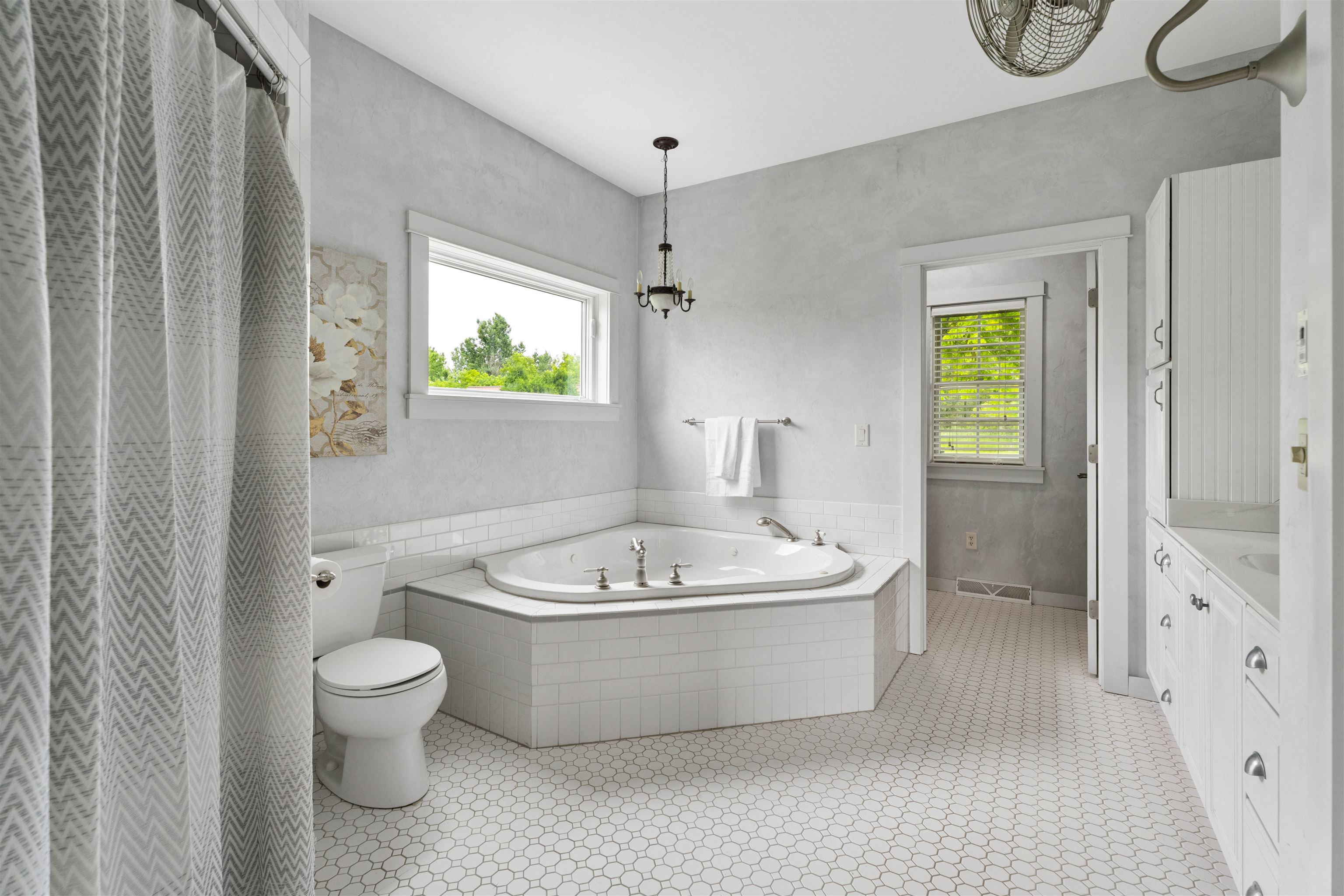 W3549 Center Valley Road Appleton, WI 54913 - Photo 22 of 56