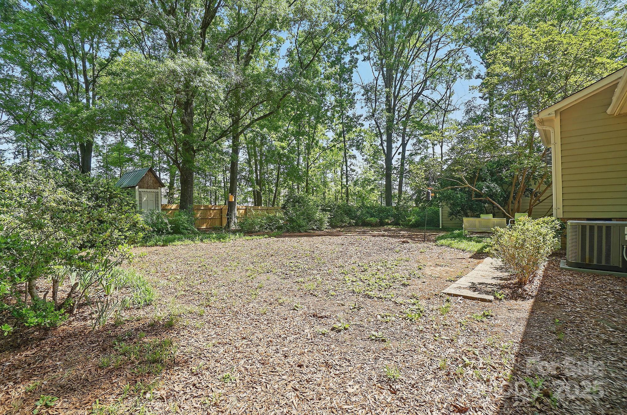 13916 Sledge Road Charlotte, NC 28278 - Photo 28 of 29 Gallery Image 28