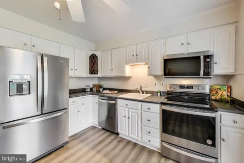 $440,000 | 37 Ballyhaunis Court, Lutherville-Timonium, MD 21093