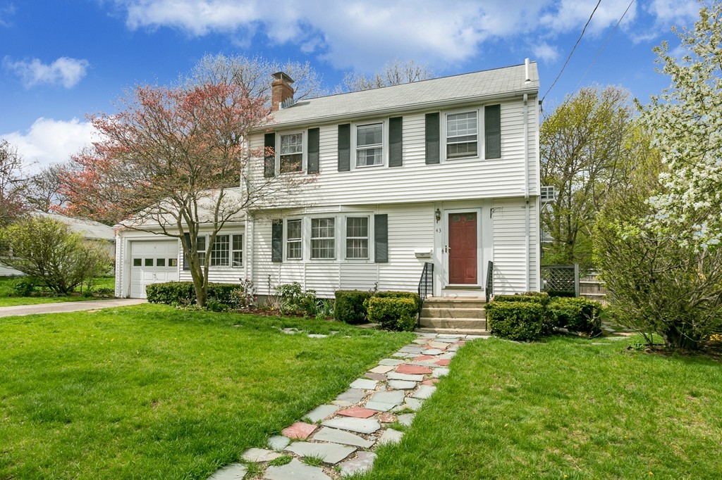 43 Kenney Street Needham, MA 02492 - Photo 2 of 30