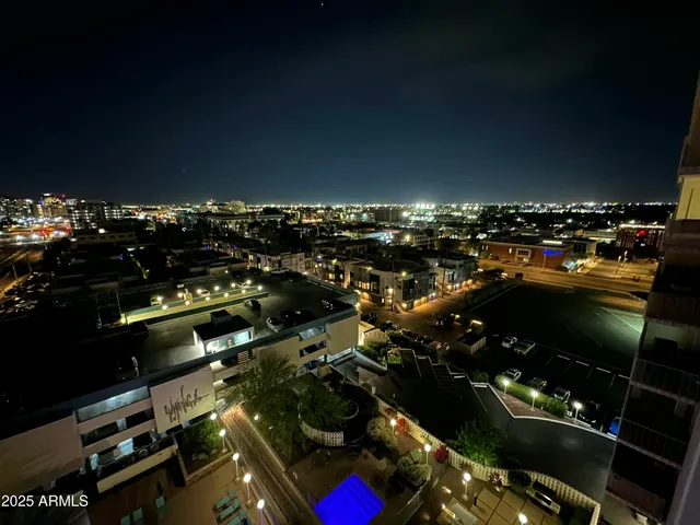 $289,500 | 207 West Clarendon Avenue, Unit H9, Phoenix, AZ 85013