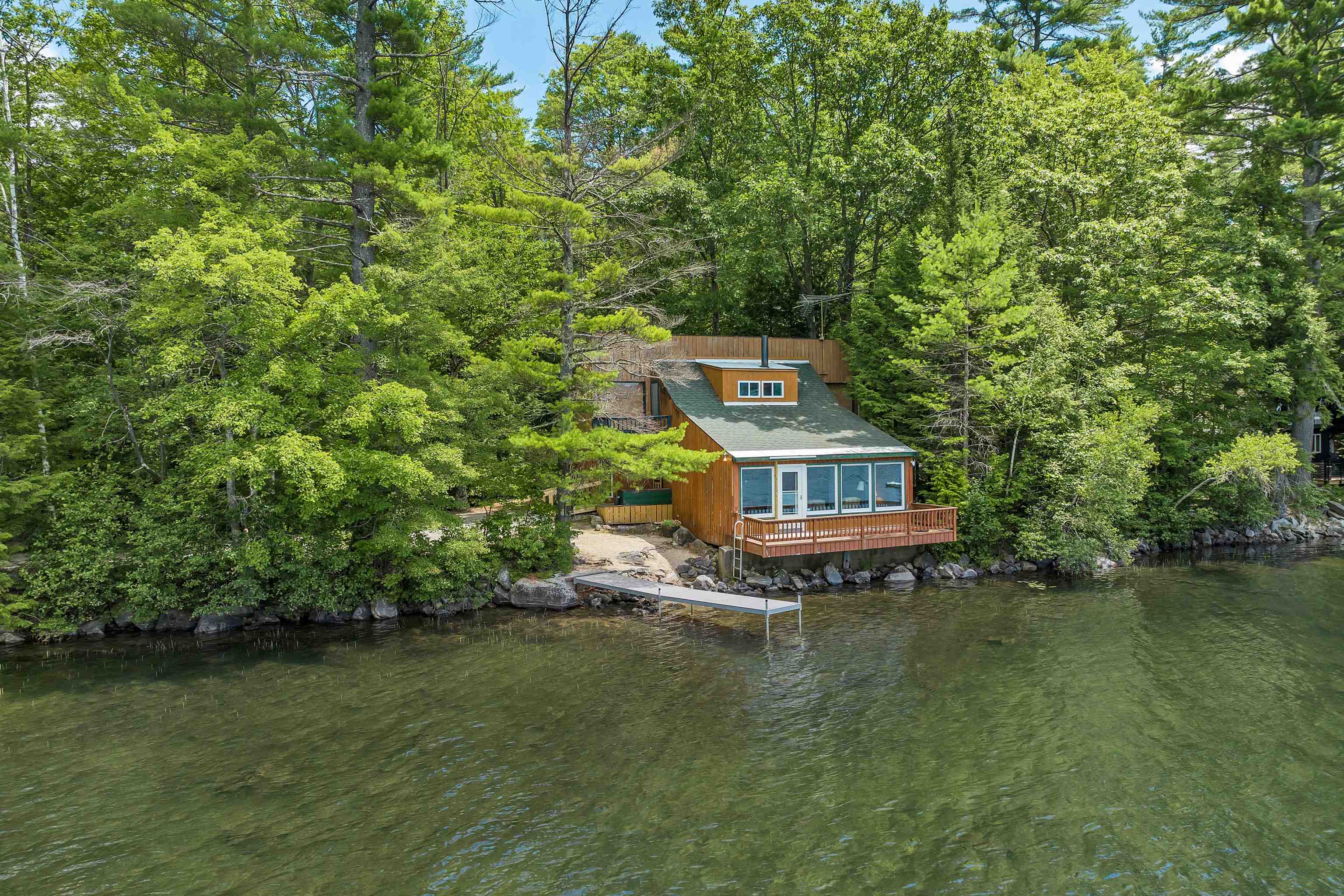 4 Pike Island Road Meredith, NH 03253 - Photo 14 of 44