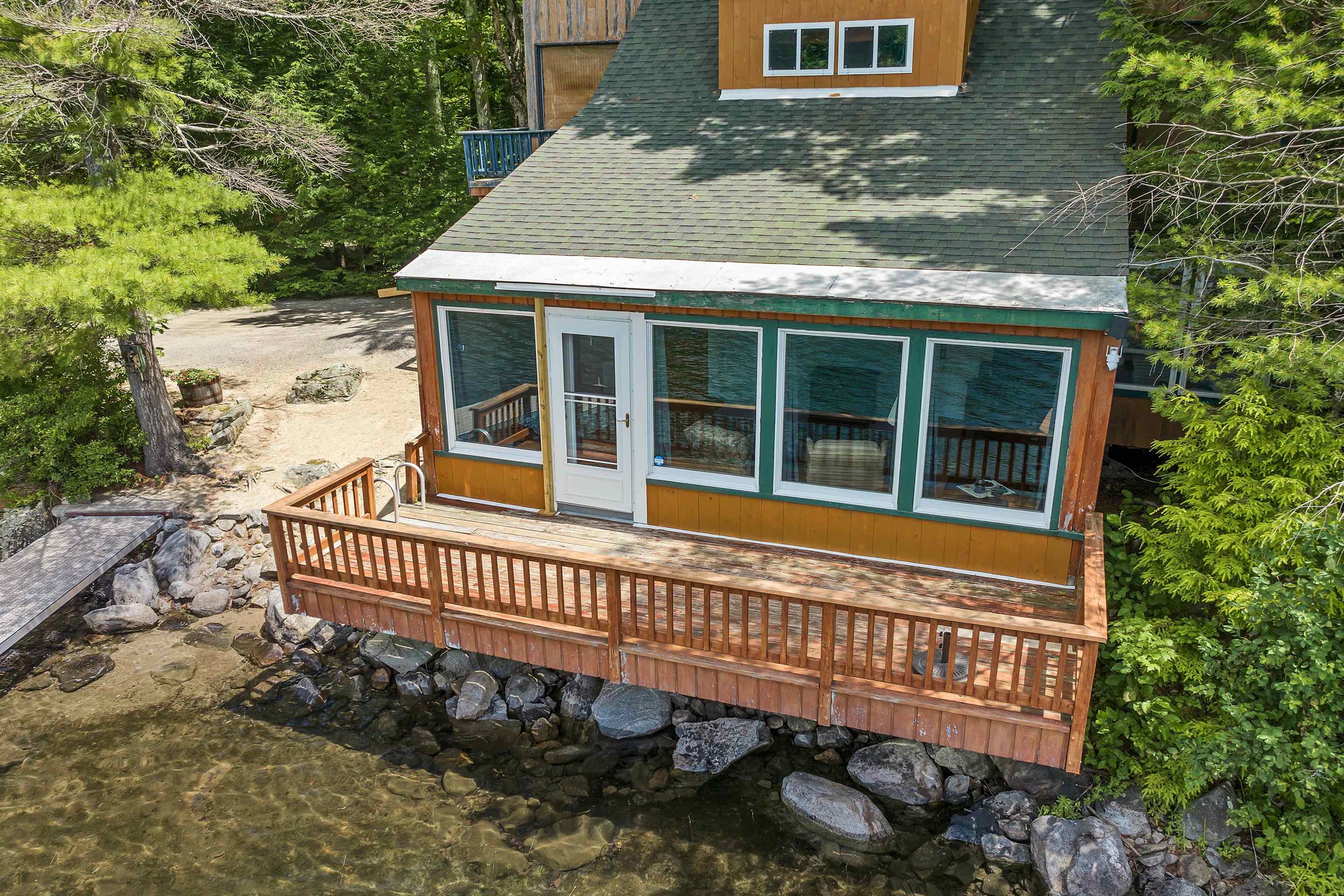 4 Pike Island Road Meredith, NH 03253 - Photo 7 of 44