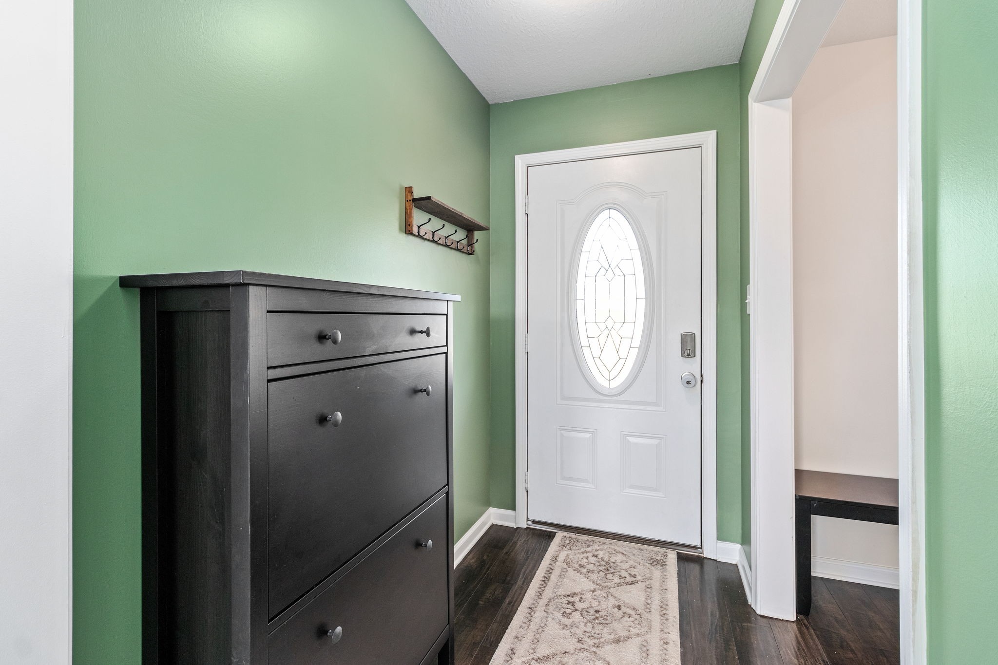 949 Hugh Hunter Road Oak Grove, KY 42262 - Photo 4 of 21 a room with window and wooden floor
