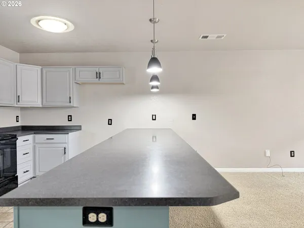 $300,000 | 325 Matot Street, Unit B, Brookings, OR 97415