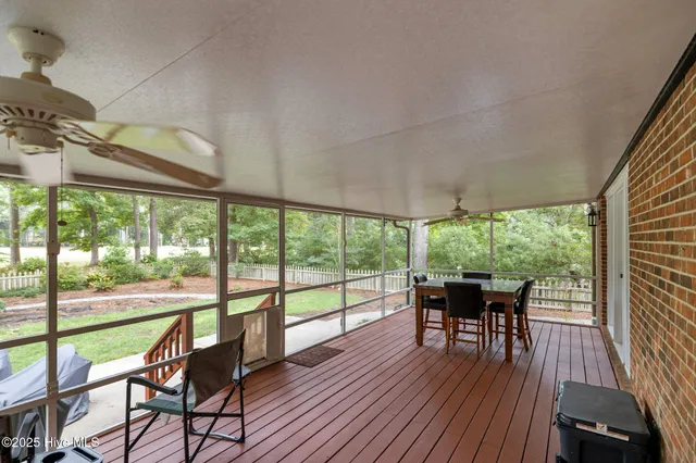 $3,250 | 327 Plantation Drive, New Bern, NC 28562