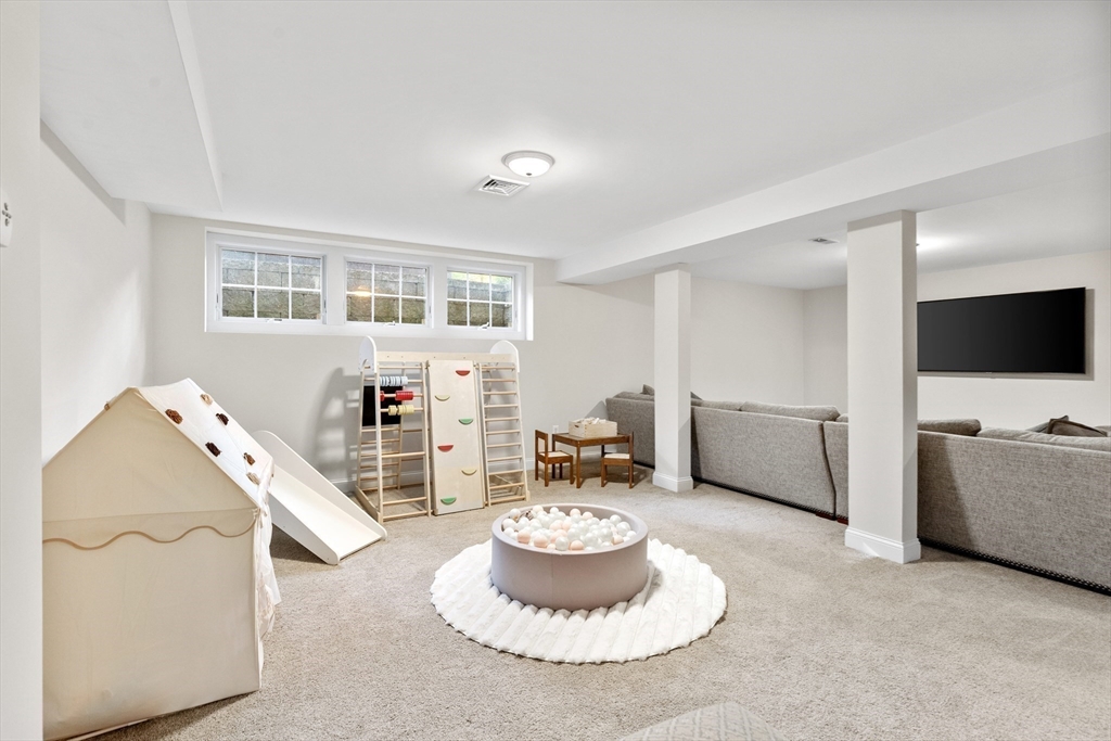 115 Burlington Street Lexington, MA 02420 - Photo 29 of 33