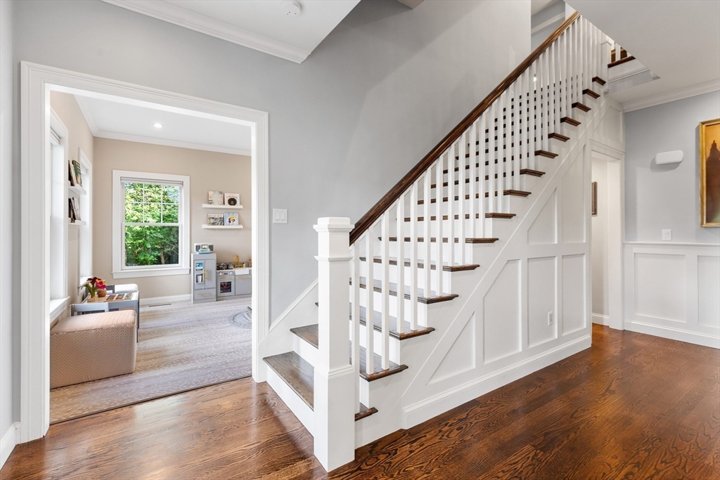 115 Burlington Street Lexington, MA 02420 - Photo 4 of 33