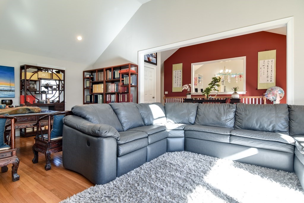 24 Meadowbrook Road Dover, MA 02030 - Photo 5 of 31 Gallery Image 5