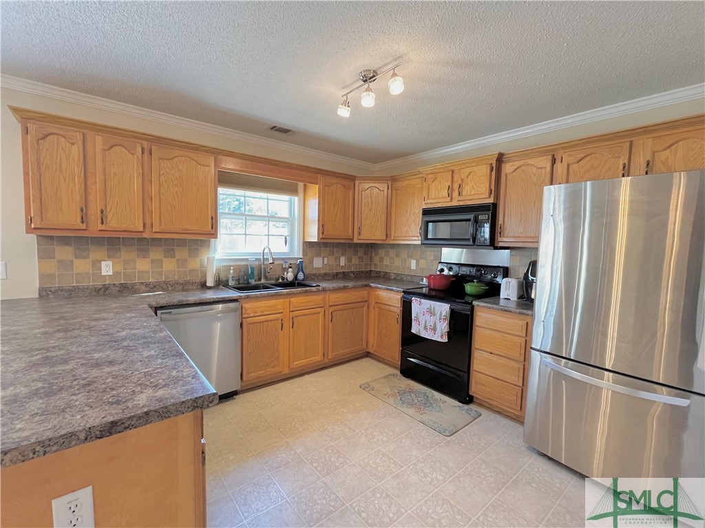 202 Wood Duck Way Springfield, GA 31329 - Photo 14 of 41 Gallery Image 14