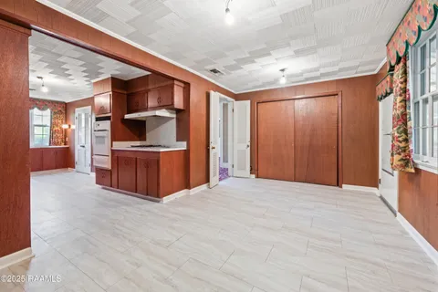 $160,000 | 212 South Jefferson Street, Abbeville, LA 70510