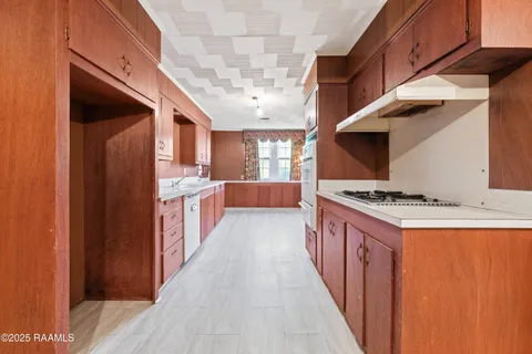 $160,000 | 212 South Jefferson Street, Abbeville, LA 70510