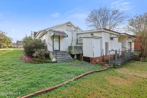 $160,000 | 212 South Jefferson Street, Abbeville, LA 70510