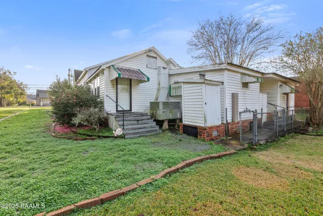 $160,000 | 212 South Jefferson Street, Abbeville, LA 70510